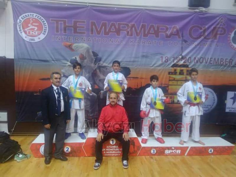 Akyazılı Sporcular  5 Altın 2 Gümüş 4 Bronz madalya ile döndüler