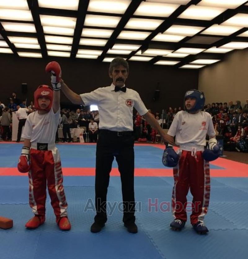 Akyazılı sporculardan büyük başarı Avrupa ikincisi oldular