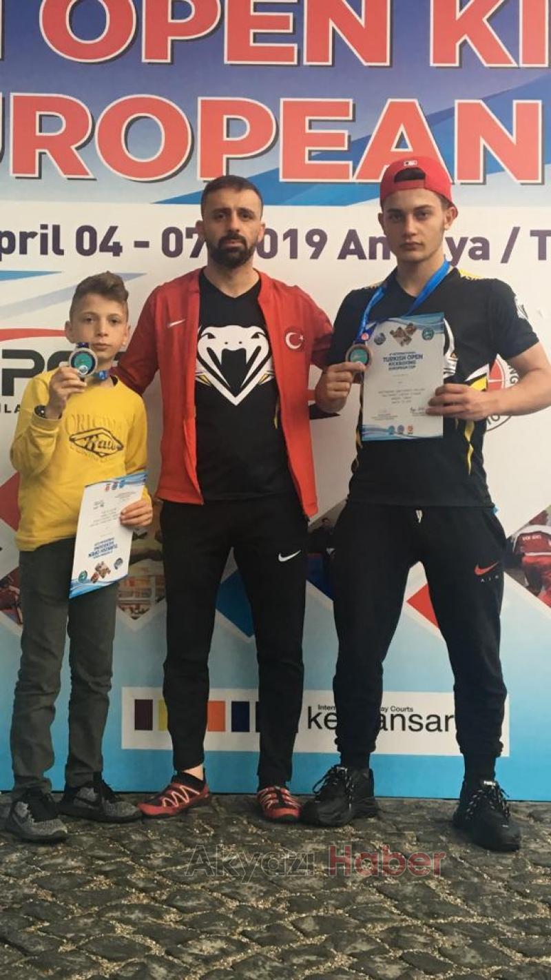 Akyazılı sporculardan büyük başarı Avrupa ikincisi oldular