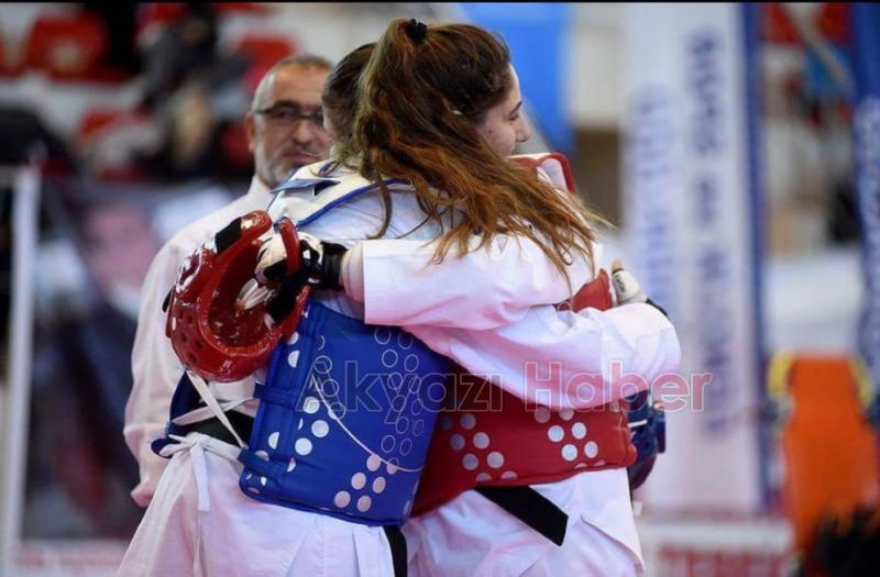 Akyazılı Taekwondoculara Avrupa Vizesi