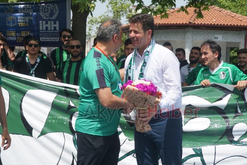 Akyazılı Tatangalar Bursaya Doğru Yola Çıktı