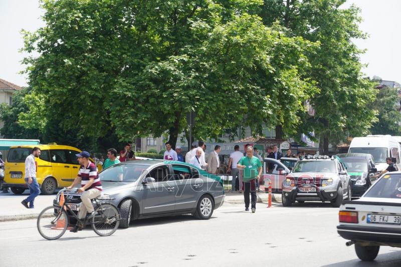 Akyazılı Tatangalar Bursaya Doğru Yola Çıktı