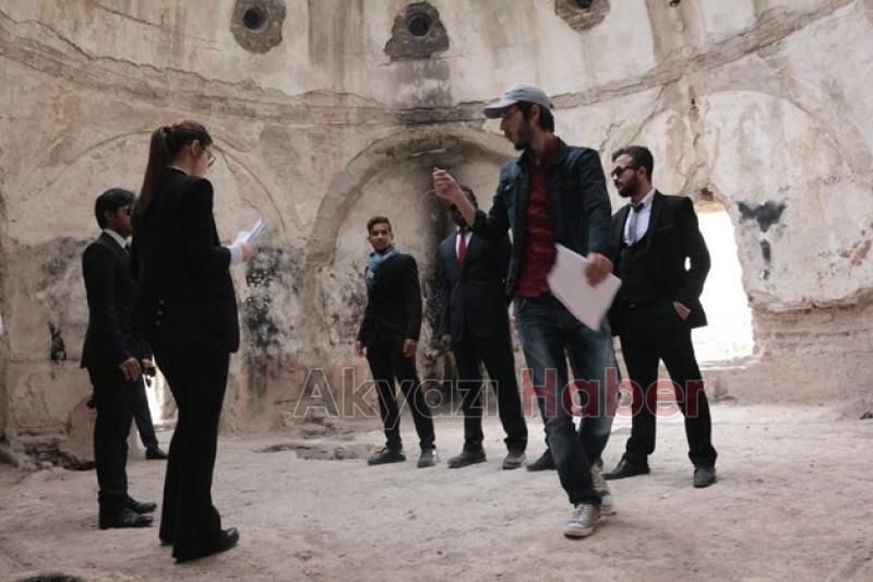 Akyazılı Yönetmen ve Ekibi Konyada Dizi Çekiyor
