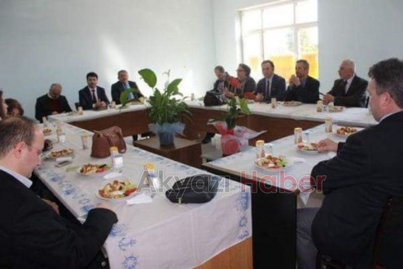 Akyazı MYO Sakarya MEYOK Toplantısına Ev Sahipliği Yaptı