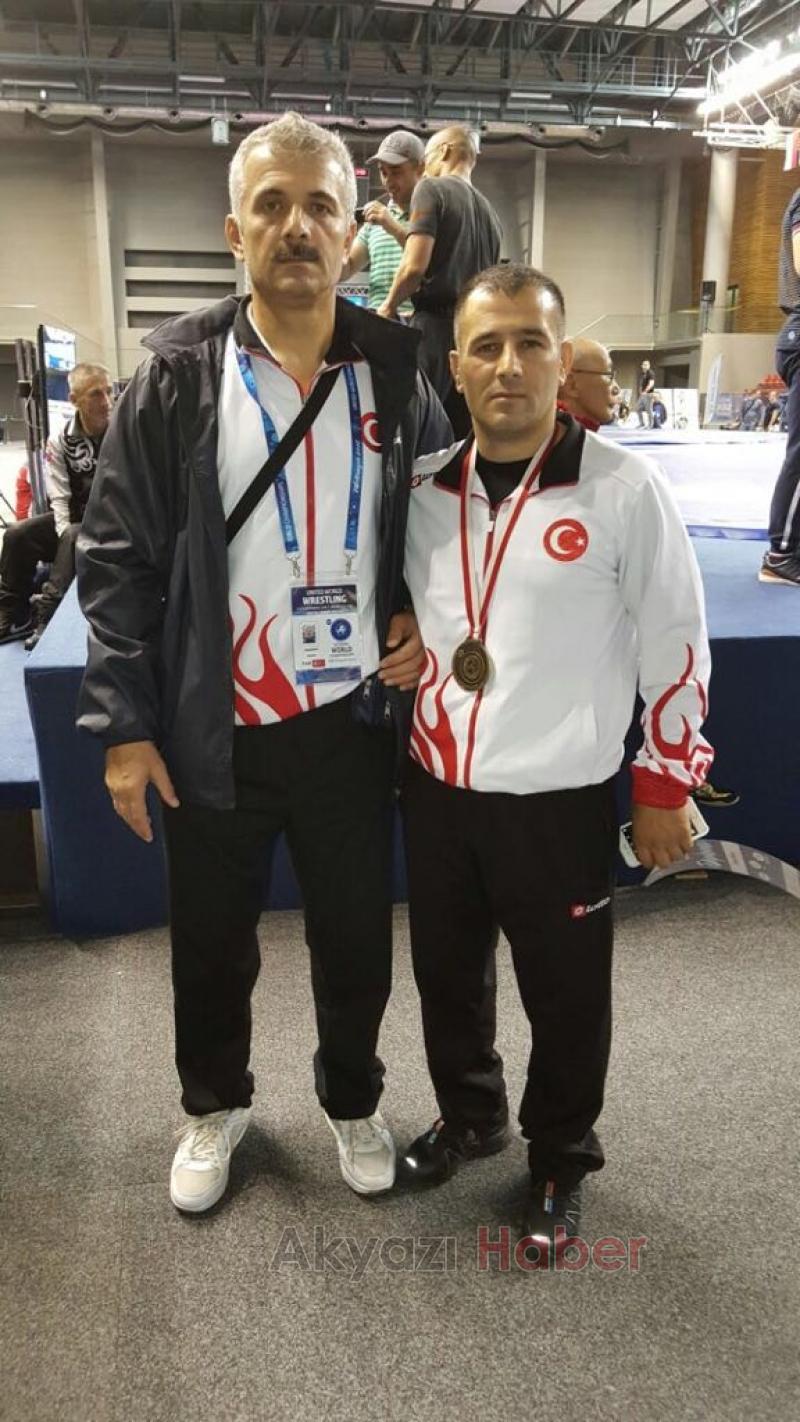  Akyazı’nın Başarılı Güreşçileri Milli Takıma Davet Edildi