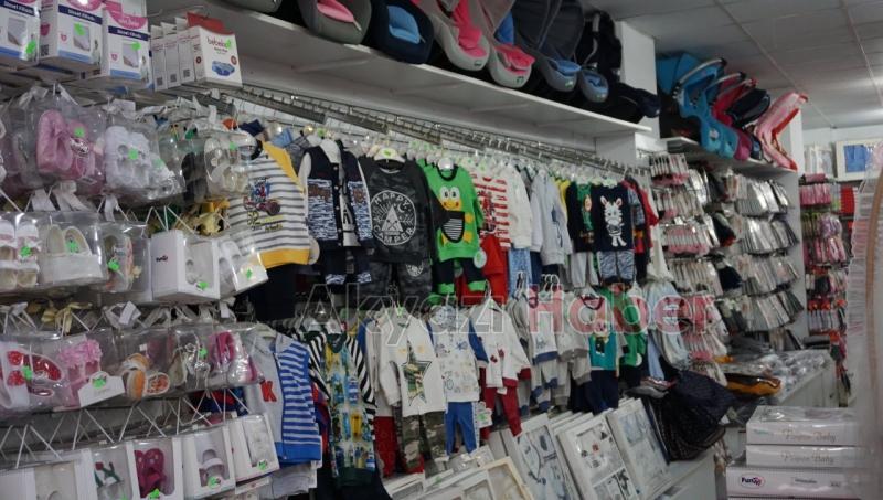 Akyazı’nın En Büyük İç Giyim Mağazası Ren Ga Renk