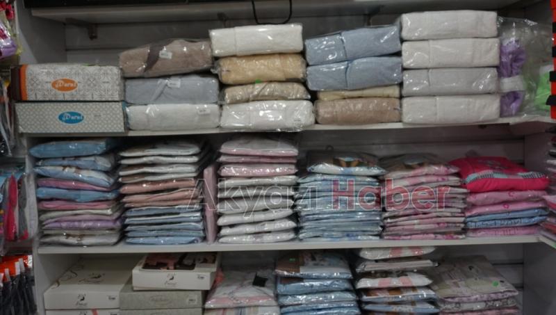 Akyazı’nın En Büyük İç Giyim Mağazası Ren Ga Renk