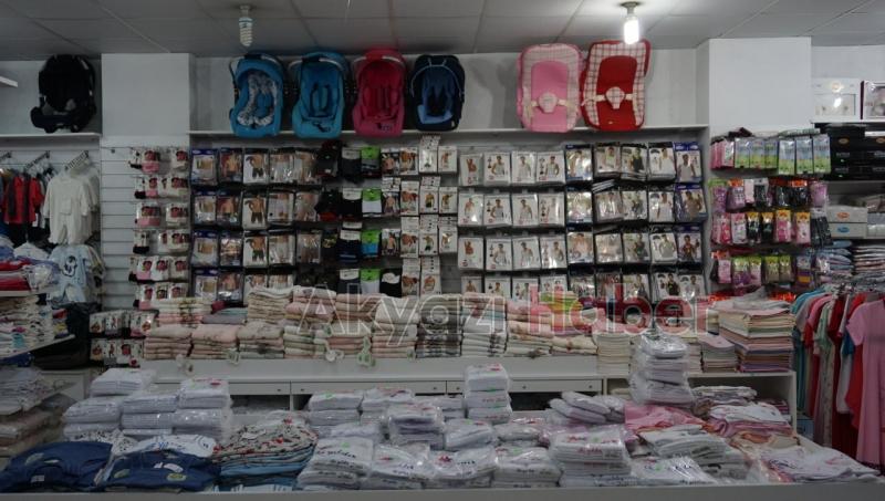 Akyazı’nın En Büyük İç Giyim Mağazası Ren Ga Renk