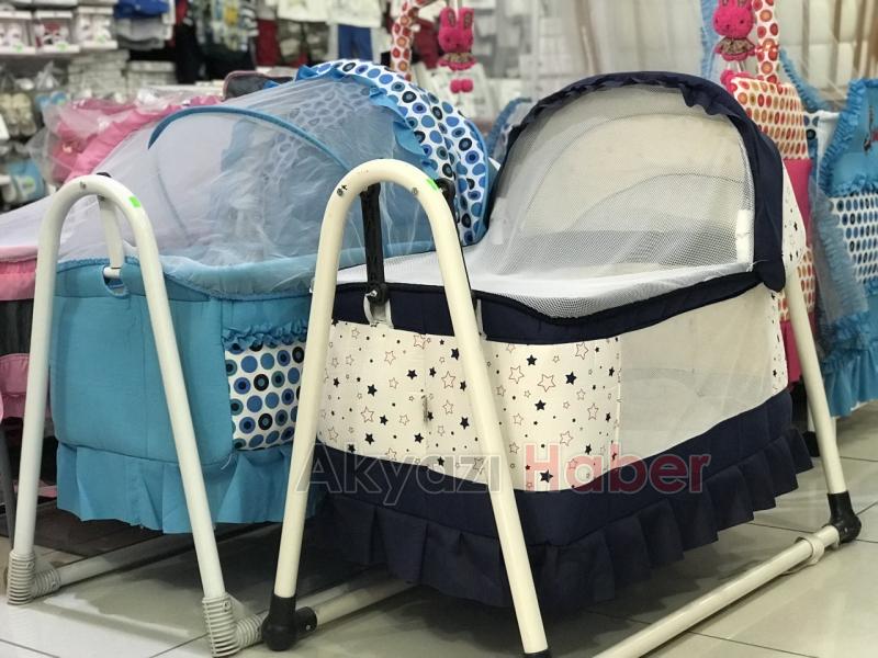 Akyazı’nın En Büyük İç Giyim Mağazası Ren Ga Renk