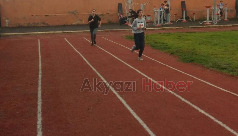 Akyazı’nın En Hızlıları Seçildi 