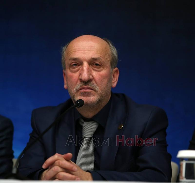 Akyazı’nın girişi yenilenecek