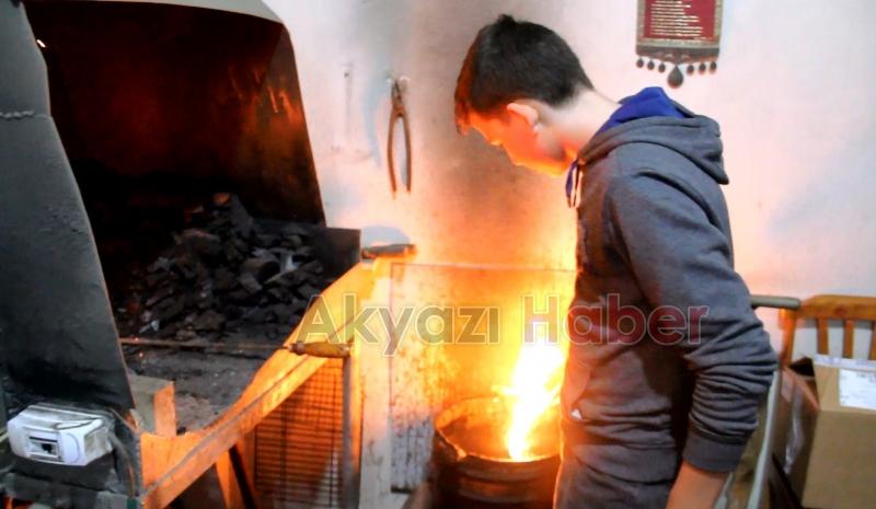 Akyazının tek kadın bıçak ustasının hikayesi