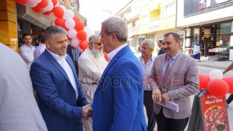 Akyazının yeni lezzet adresi Kebapçı Niyazı Usta açıldı