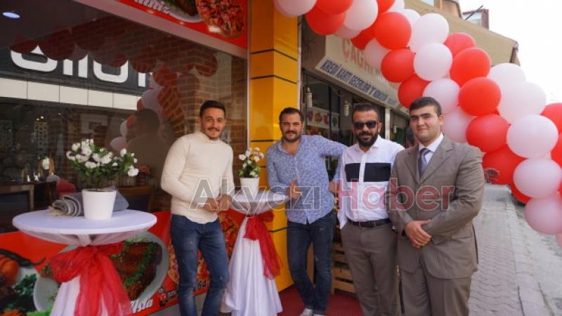 Akyazının yeni lezzet adresi Kebapçı Niyazı Usta açıldı