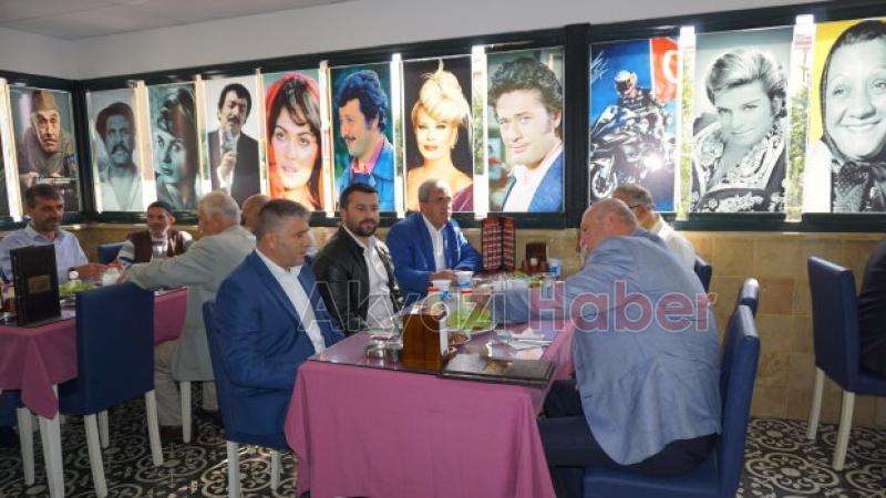 Akyazının yeni lezzet adresi Kebapçı Niyazı Usta açıldı