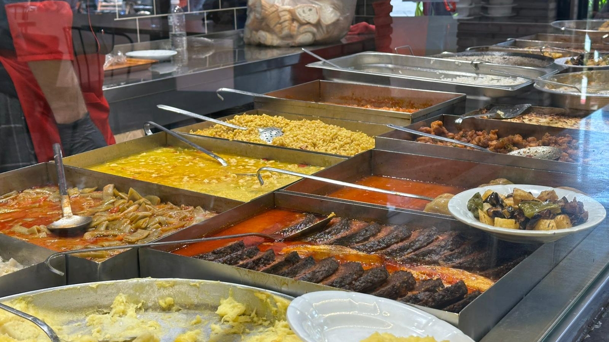 Akyazı’nın Yeni Lezzet Durağı: Yağcıoğlu Restaurant Artık Hizmetinizde!