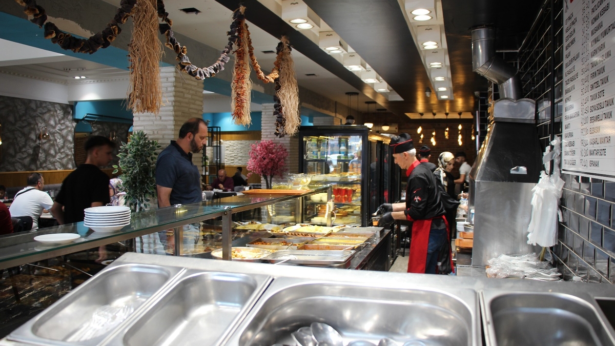 Akyazı’nın Yeni Lezzet Durağı: Yağcıoğlu Restaurant Artık Hizmetinizde!