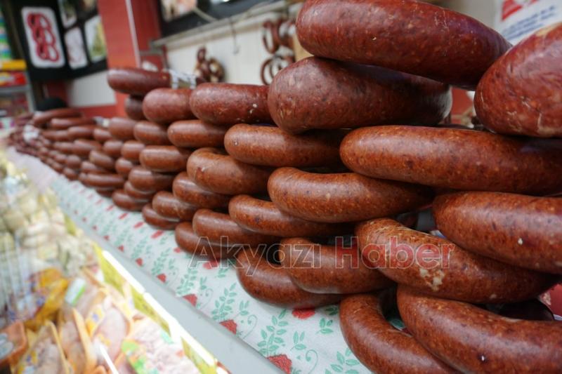 Akyazı’nın Yerli Marketi Çetinkaya AVM