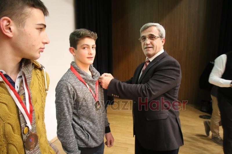 Akyazı’nın Yıldızları Ödül Töreni