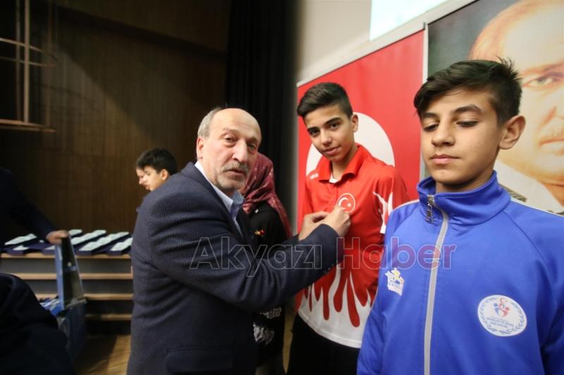 Akyazı’nın Yıldızları Ödül Töreni