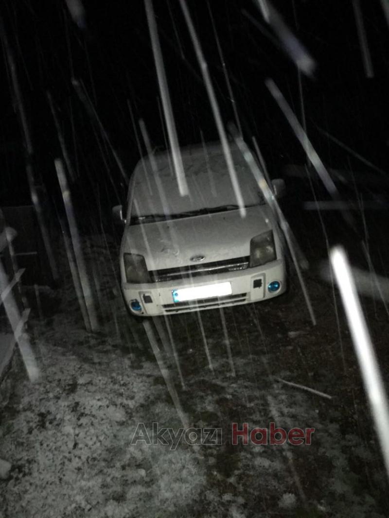 Akyazı’nın Yüksek Kesimlerine Kar Yağdı