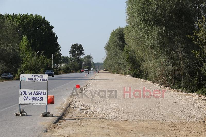 AKYAZIYA GİRİŞ VE ÇIKIŞ YOLLARI GENİŞLİYOR