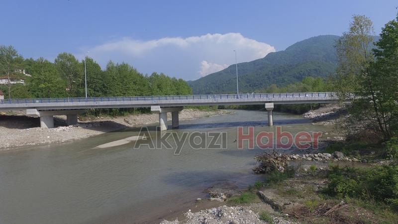 Akyazıya İki Yeni Köprü