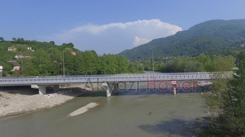 Akyazıya İki Yeni Köprü