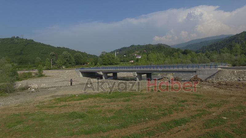 Akyazıya İki Yeni Köprü