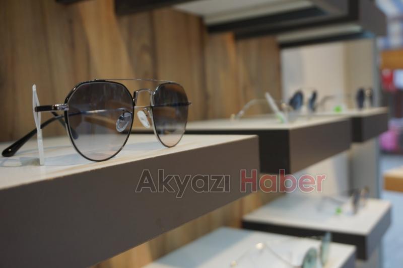 Ala Optik Dev Kampanya İle Açılıyor