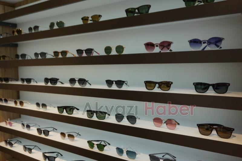 Ala Optik Dev Kampanya İle Açılıyor