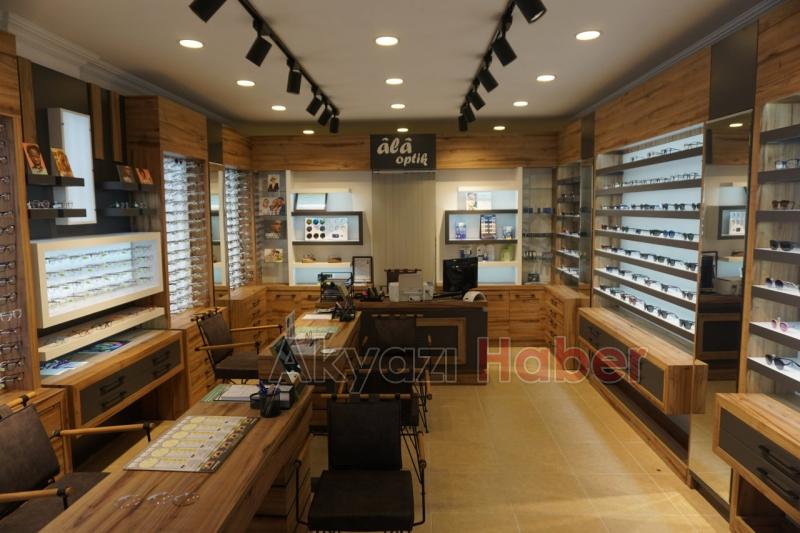 Ala Optik Dev Kampanya İle Açılıyor