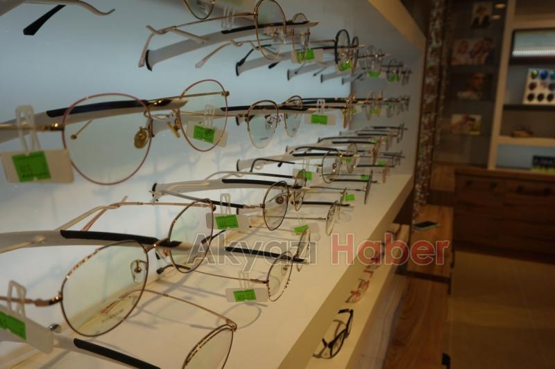 Ala Optik Dev Kampanya İle Açılıyor