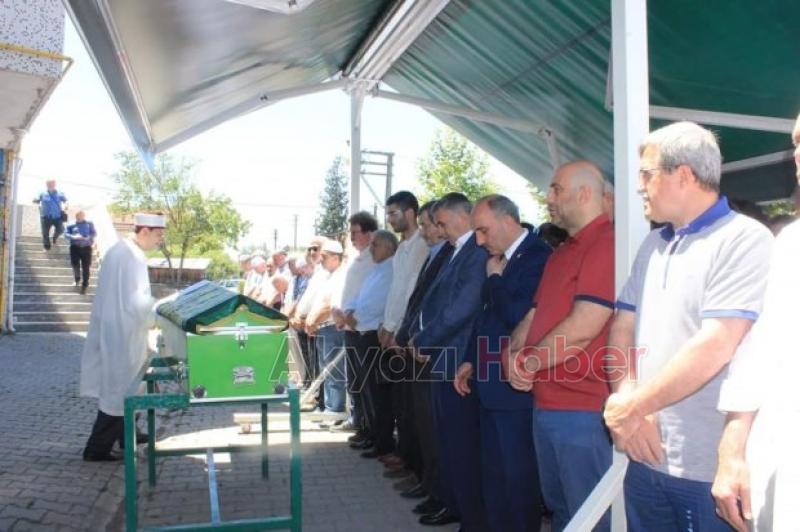 Alaaddin Kaya Defnedildi