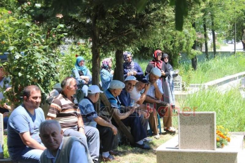 Alaaddin Kaya Defnedildi