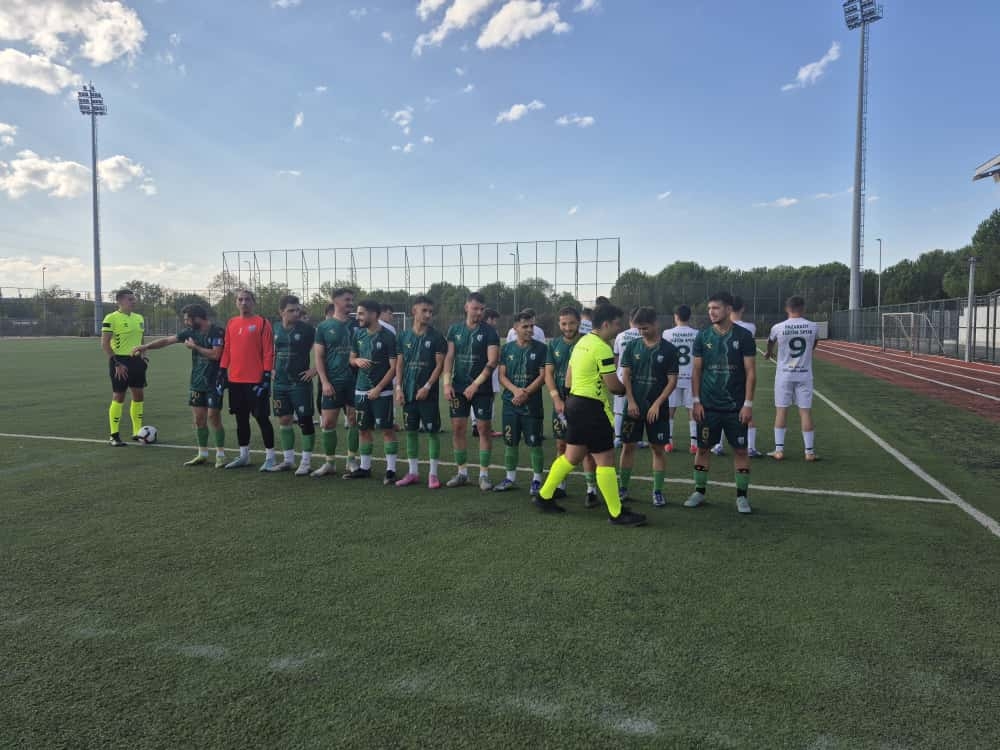 Alaağaçspor Pazarköy Eğitimspor'u 7-0 mağlup etti