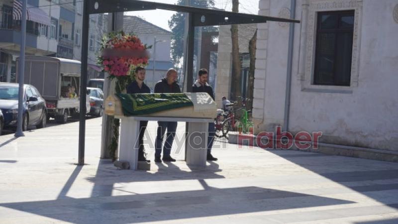 Alaattin Sayılı Dualarla Defnedildi