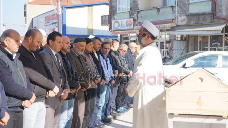 Alaattin Sayılı Dualarla Defnedildi