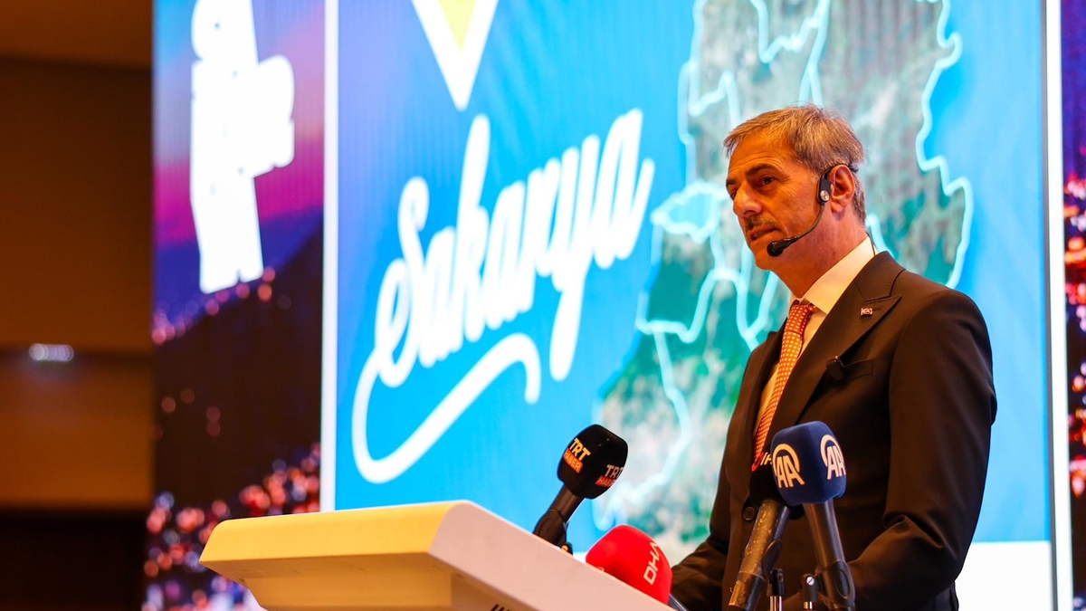 Alemdar: Sakarya’yı çok daha güzel günlere el ele, gönül gönüle taşıyacağız
