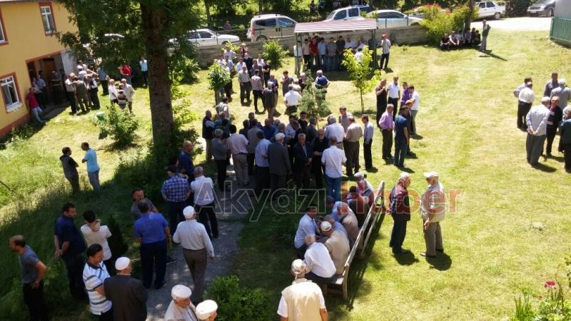 Ali Demirbaş Defnedildi