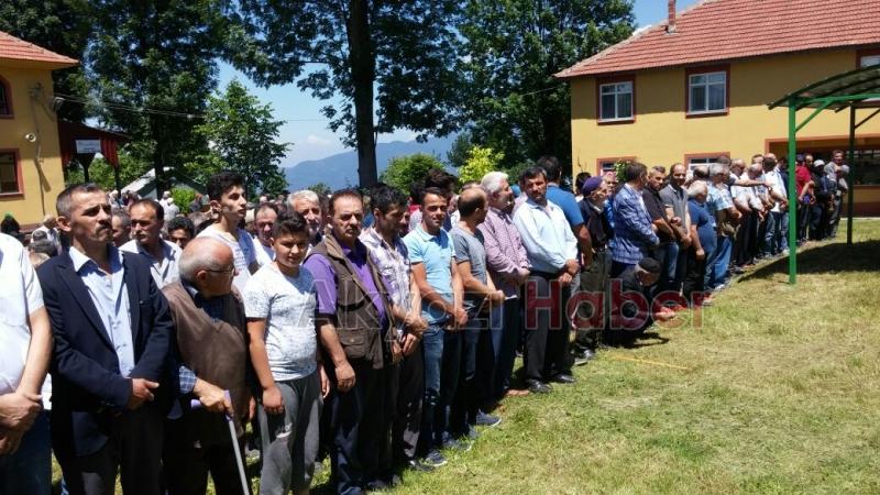 Ali Demirbaş Defnedildi