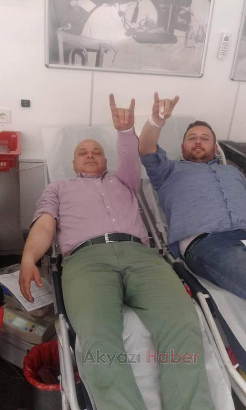 ALi DERTLi  ve YÖNETiM KURULU ÜYELERi KAN BAĞIŞINDA BULUNDU