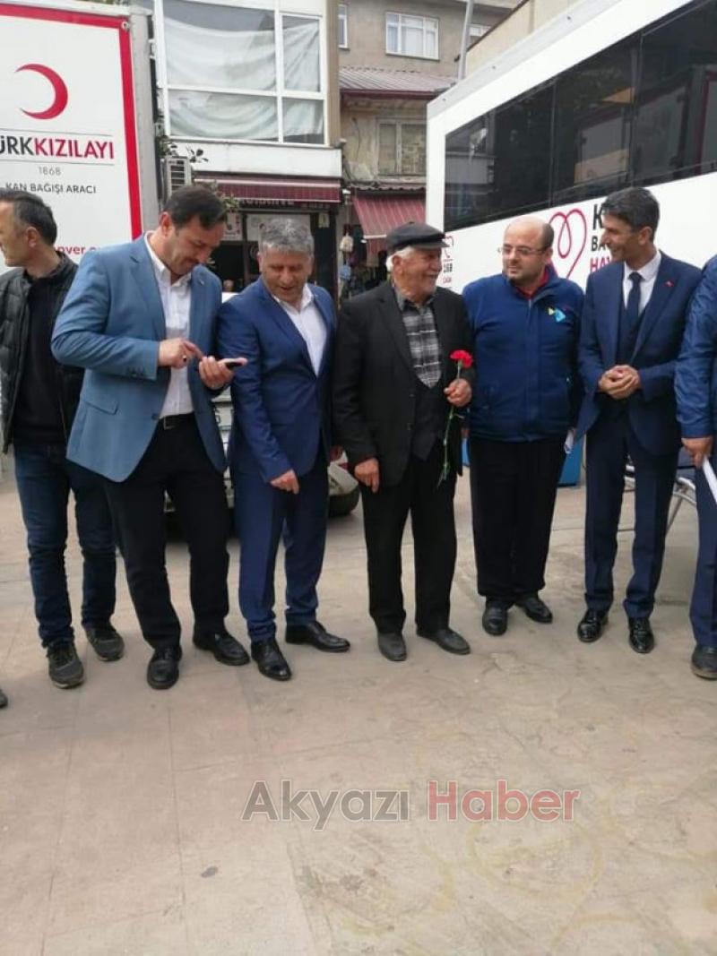 ALi DERTLi  ve YÖNETiM KURULU ÜYELERi KAN BAĞIŞINDA BULUNDU