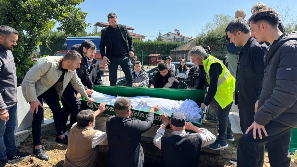 Ali Hikmet Yıldırım defnedildi