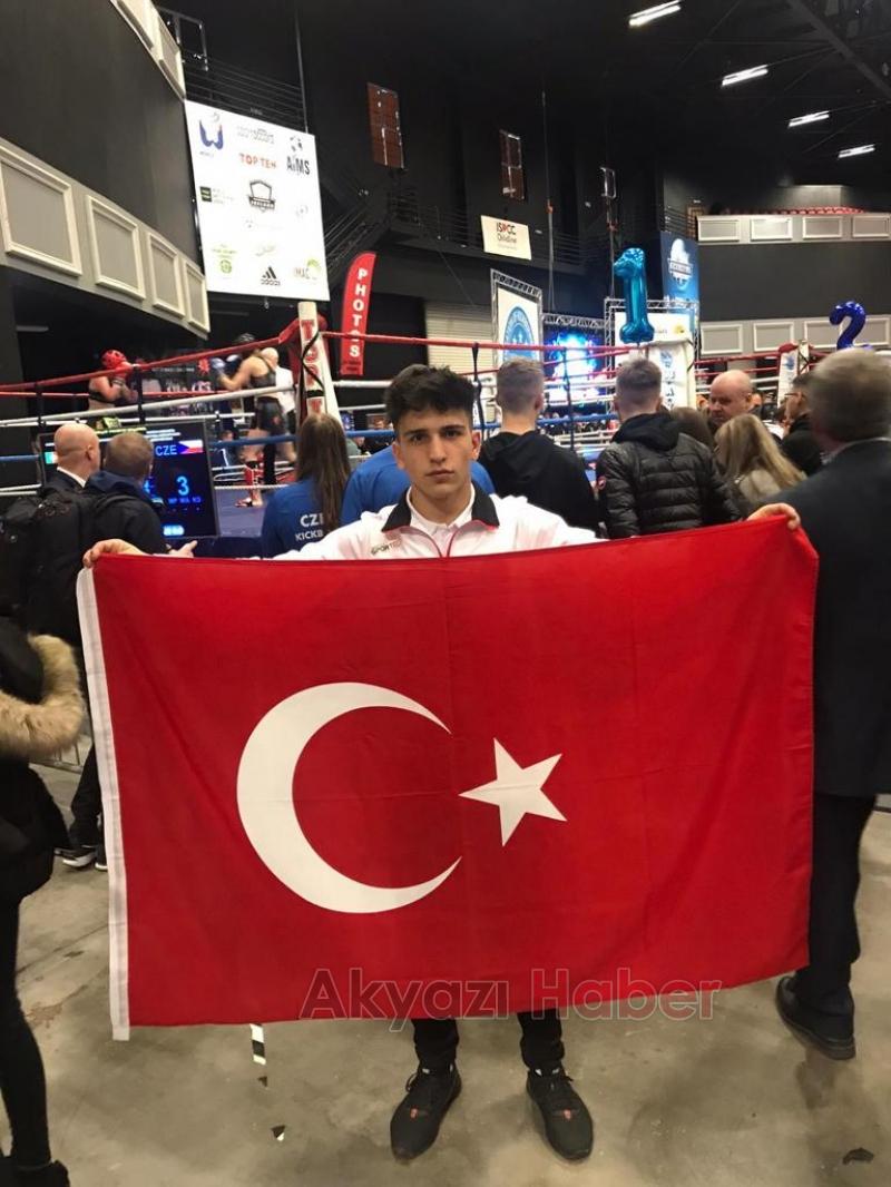 Ali Paşa Çakır Dünya ikincisi oldu