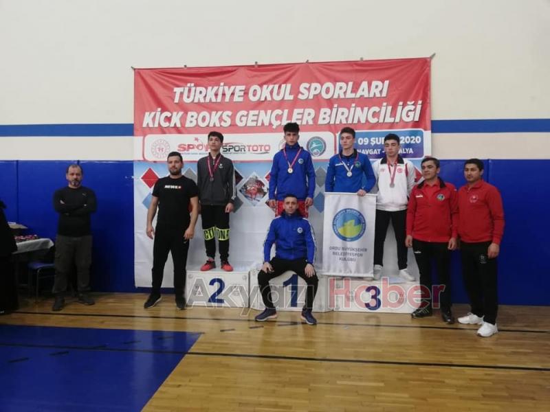 Ali Paşa Çakır Türkiye Şampiyonu Oldu