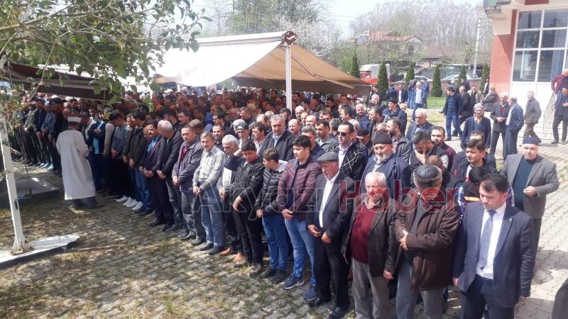 Ali Taşkının annesi defnedildi