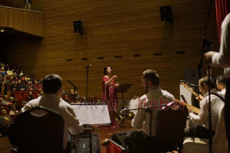 Alimex Çalışan Korosu ilk konserini verdi