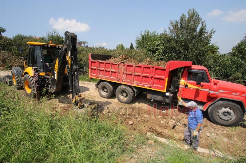 ALT YAPI ÇALIŞMALARI KUZULUK MAHALLESİNDE DEVAM EDİYOR