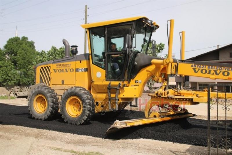 ALT YAPISI BİTEN YERLERDE ASFALT ÇALIŞMALARI BAŞLADI